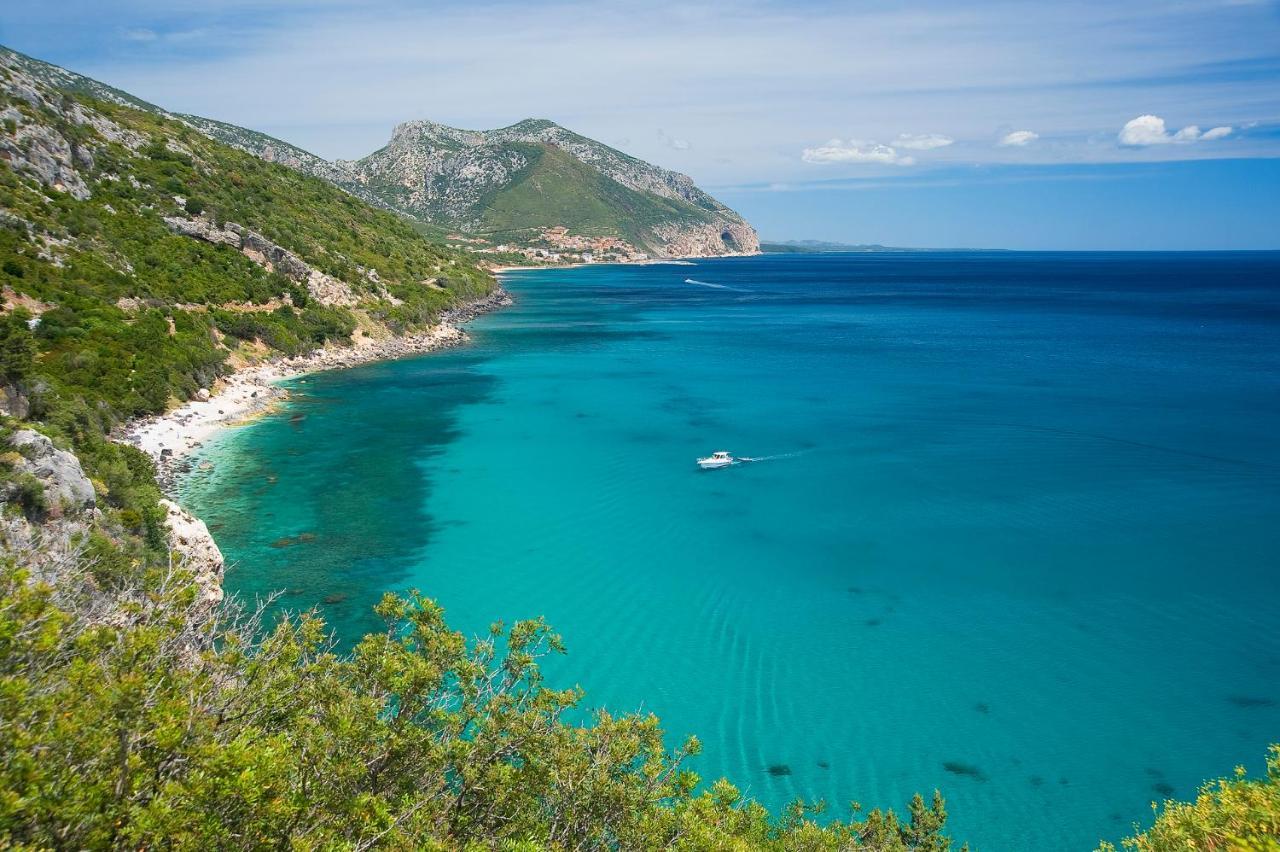 Albergo Miramare Cala Gonone Bagian luar foto