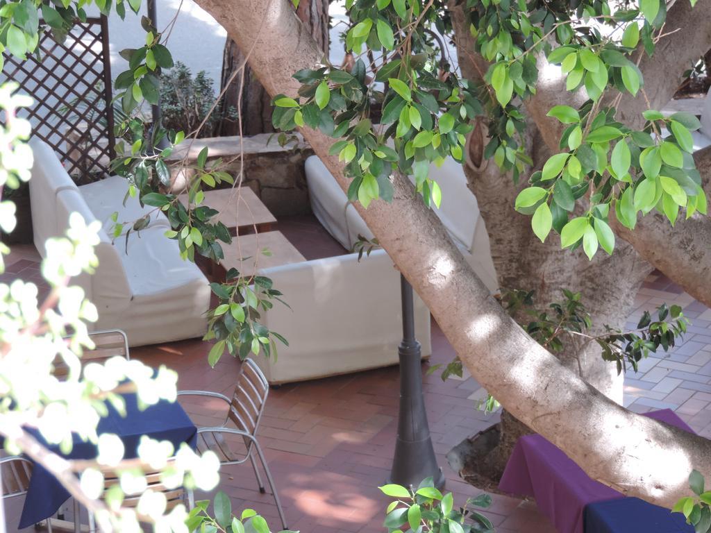 Albergo Miramare Cala Gonone Bagian luar foto