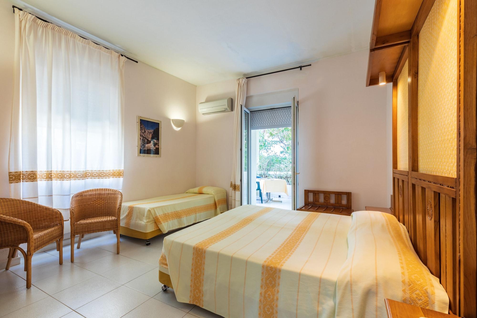 Albergo Miramare Cala Gonone Bagian luar foto